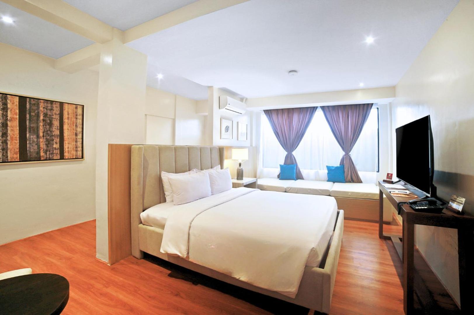 Whiterock And Waterpark 3* Subic Bay