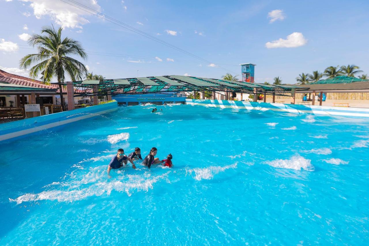 Whiterock And Waterpark Resort