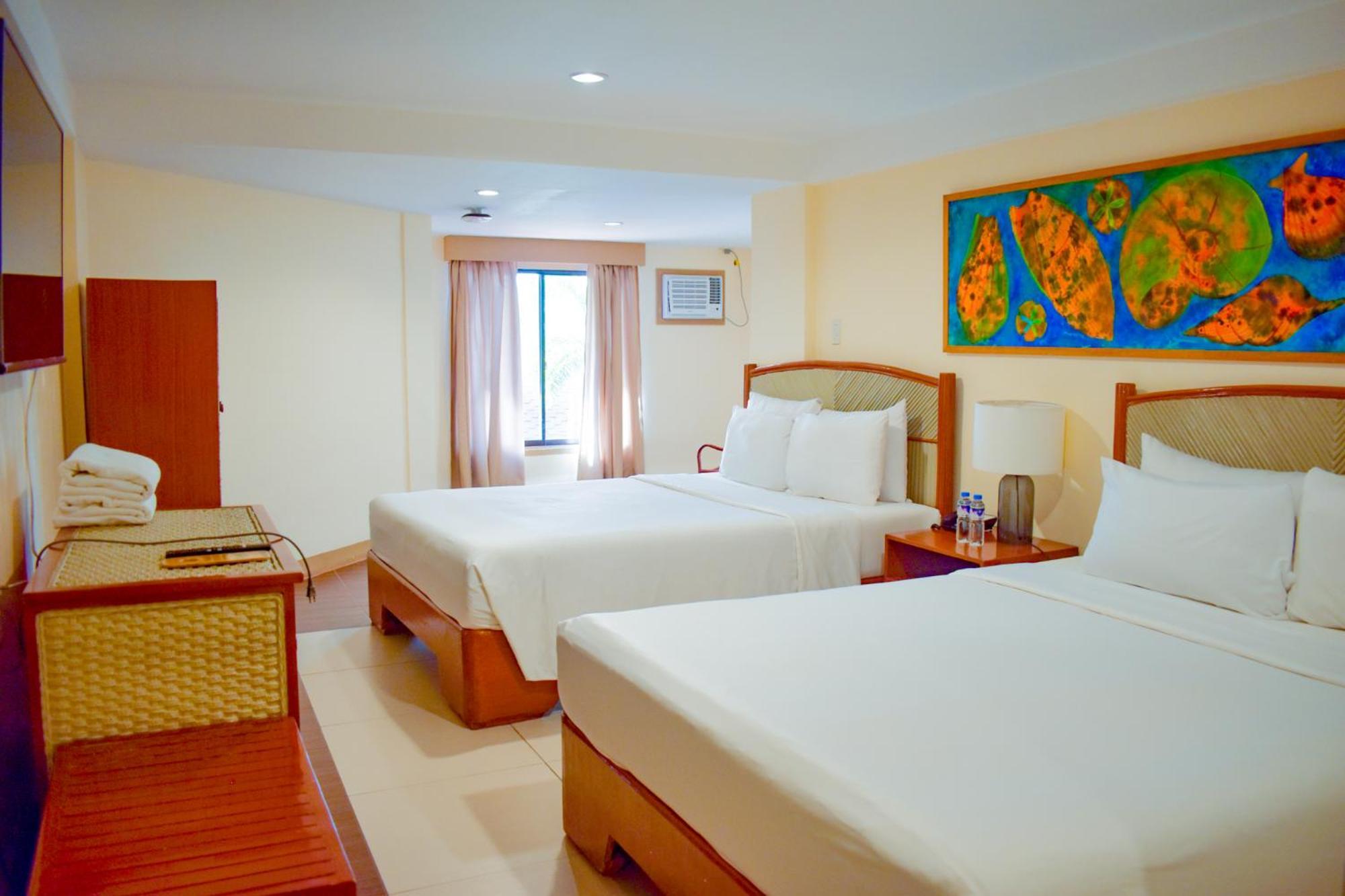 Whiterock And Waterpark Resort Subic Bay