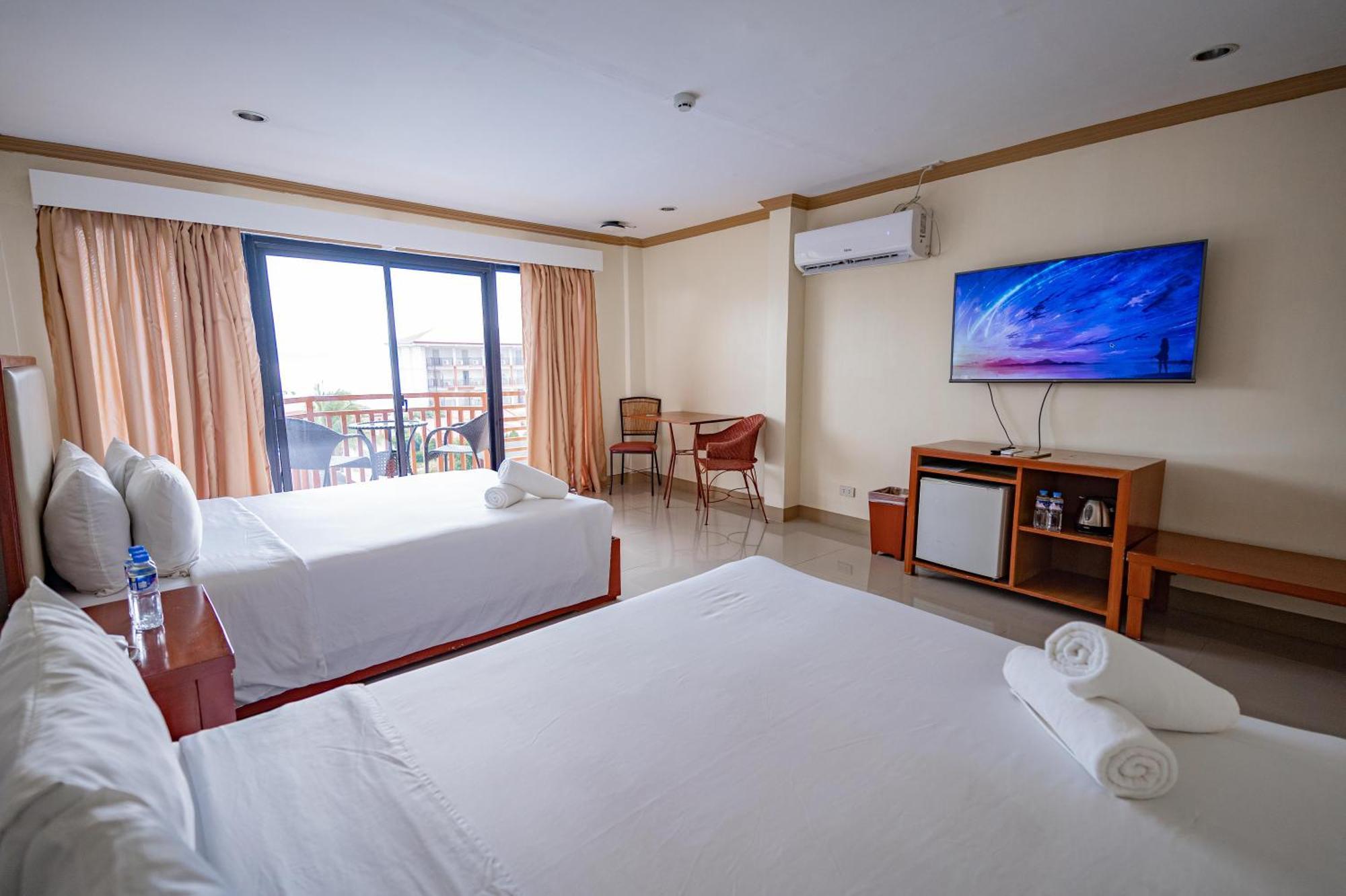 Whiterock And Waterpark Resort 3*