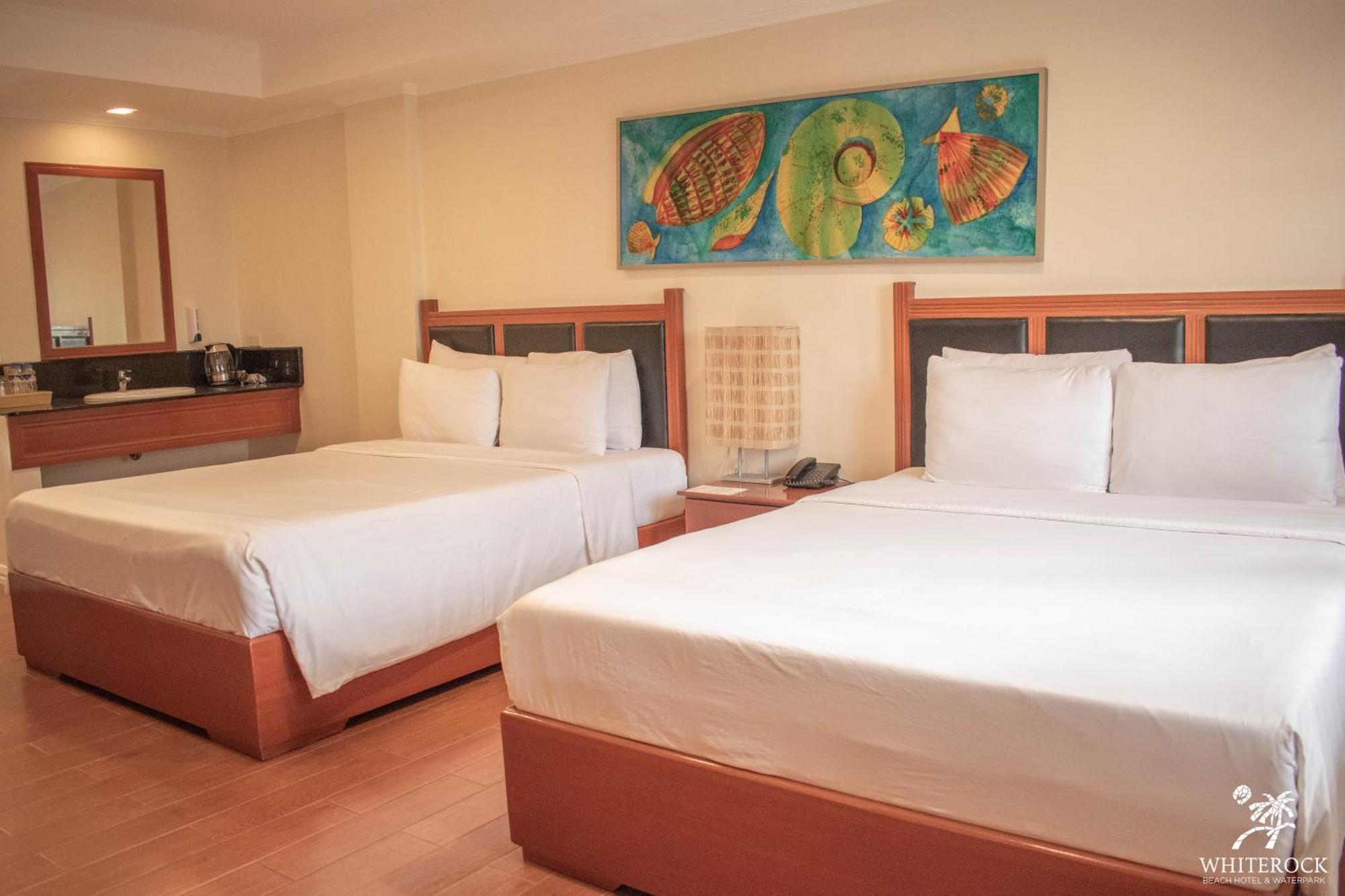 Whiterock And Waterpark 3* Subic Bay